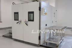 瑞華科技非標(biāo)型高低溫濕熱試驗(yàn)箱順利通過(guò)用戶(hù)